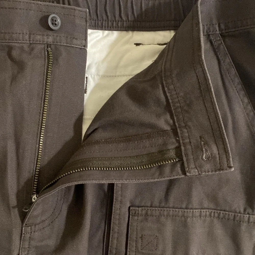 Ll bean Men's brown Cargo Shorts hiking fishing camp 40 Casual outdoor